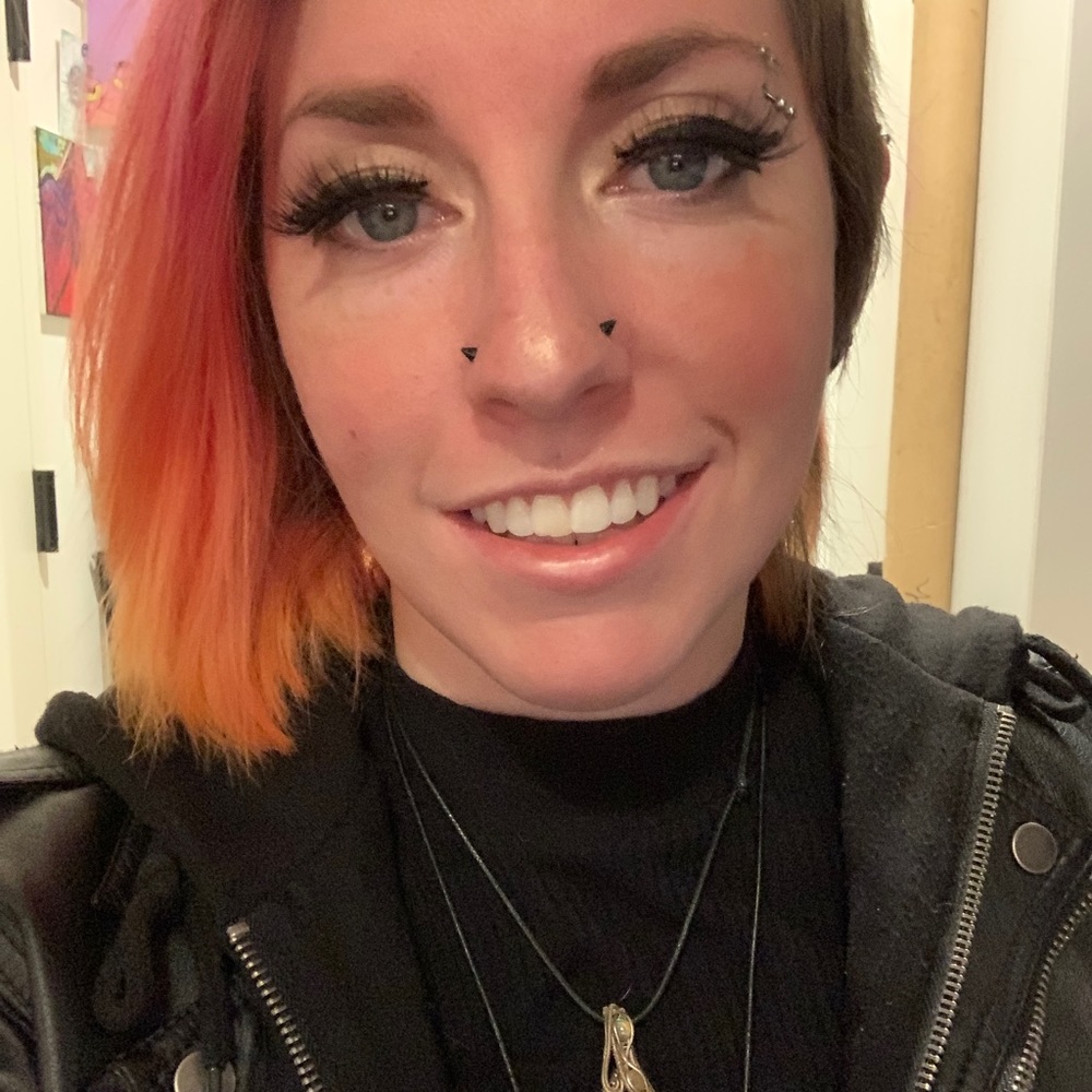 Meet your Posher, Jennifer